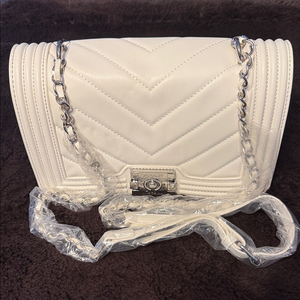 Badgley Mischka Cream Quilted Crossbody Bag with Silver Chain NWT